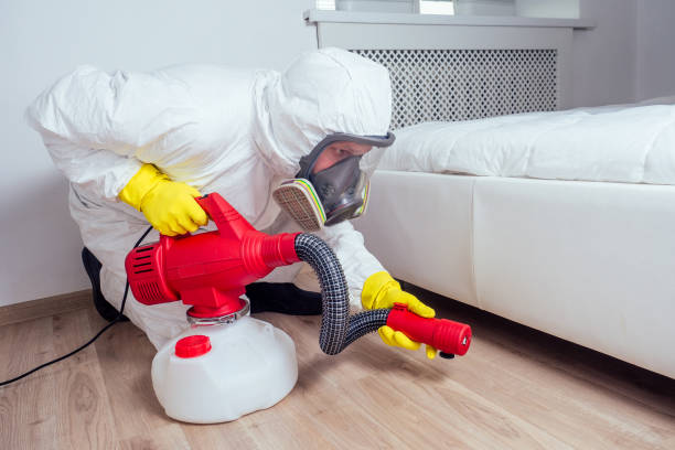 Best Emergency Pest Control  in Garner, IA